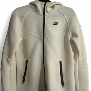 Womens Nike Sportswear Tech Jacket
